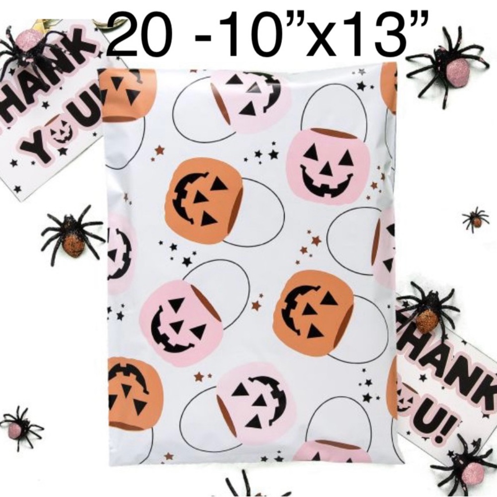 20 -🎃Trick or Treat Poly Mailers 10”x13”